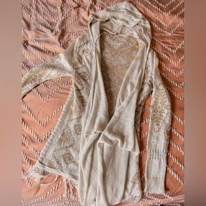 Size small cream hooded duster